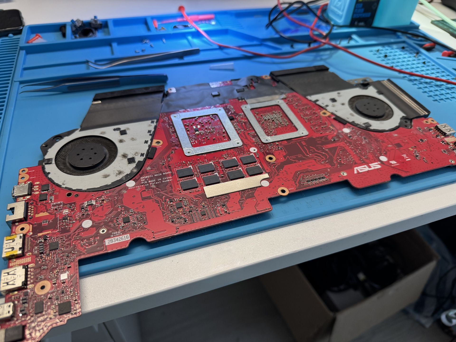 Motherboard pulled from ASUS ROG Zephyrus laptop ready for diagnostics
