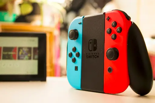 Výmena dvoch analógových páčiek za Gulikit TMR pre ovládače Joy-Con