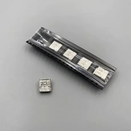 USB-C port pre ovládače Xbox Series/Elite 2